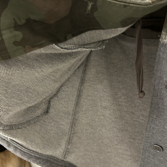 Peyton Jensen jacket - Picture 2 of 6